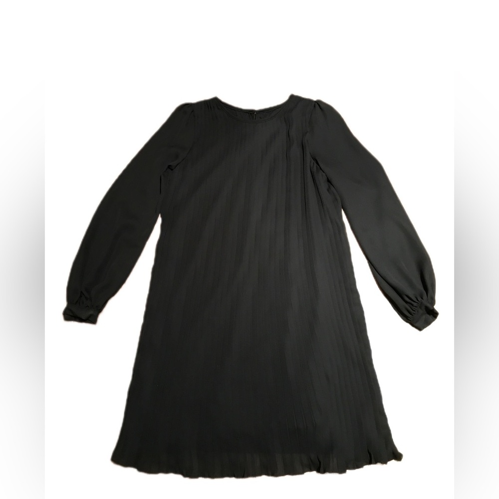 New Asos black pleated dress long sleeve Size 2